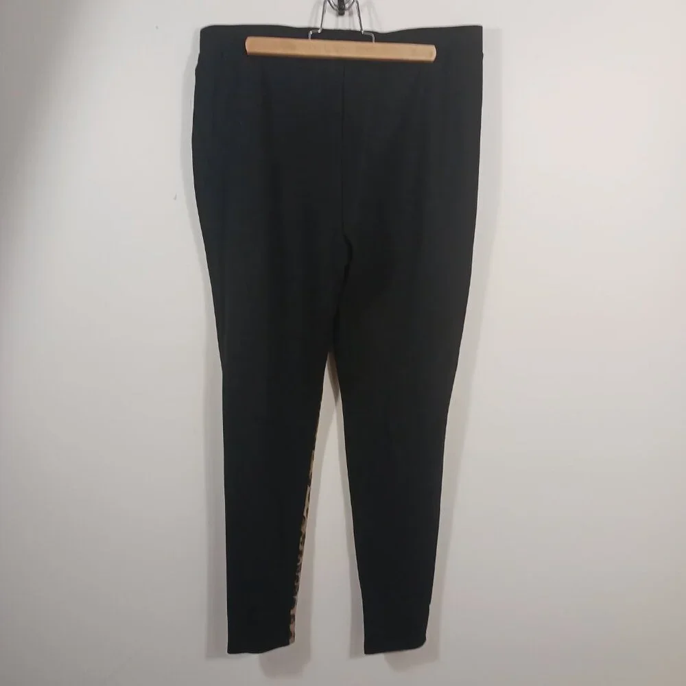 Chico's Animal Print/Black Ponte Legging Pants, Size 1 (Med.) Stretchy Greatness - Picture 7 of 12